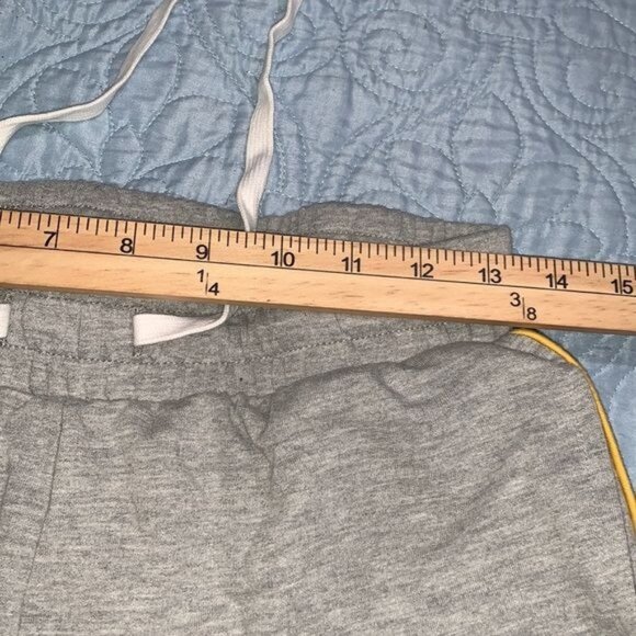 Lacoste Mens Grey Sweatpants With Logo & Side Stripe - Picture 9 of 9